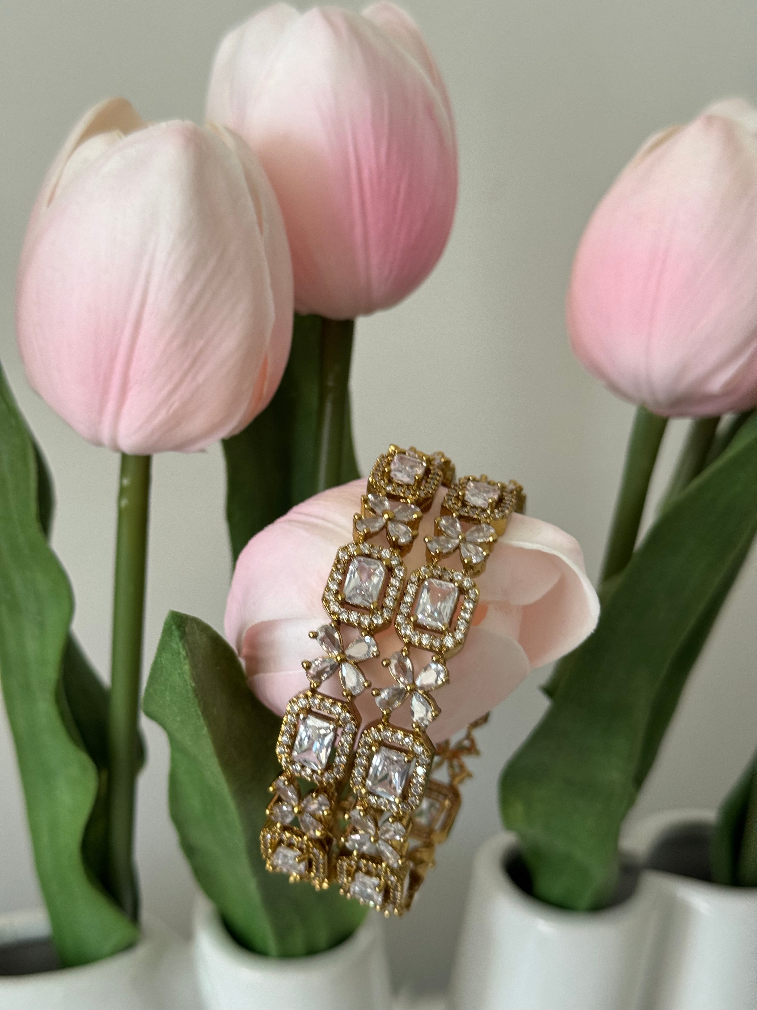 Victorian AD Stone Bangles – White