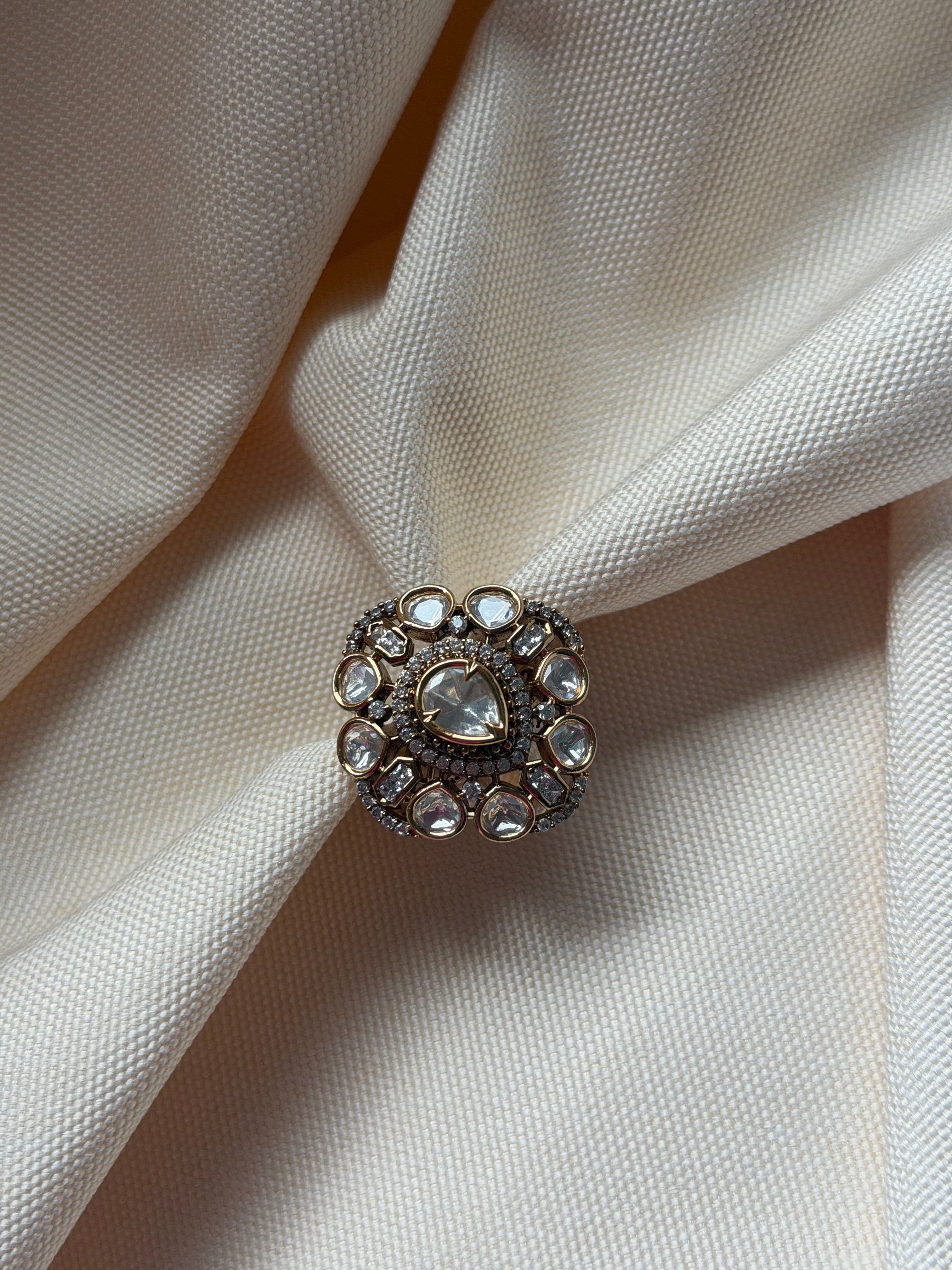 Kundan Ring - SSJ2