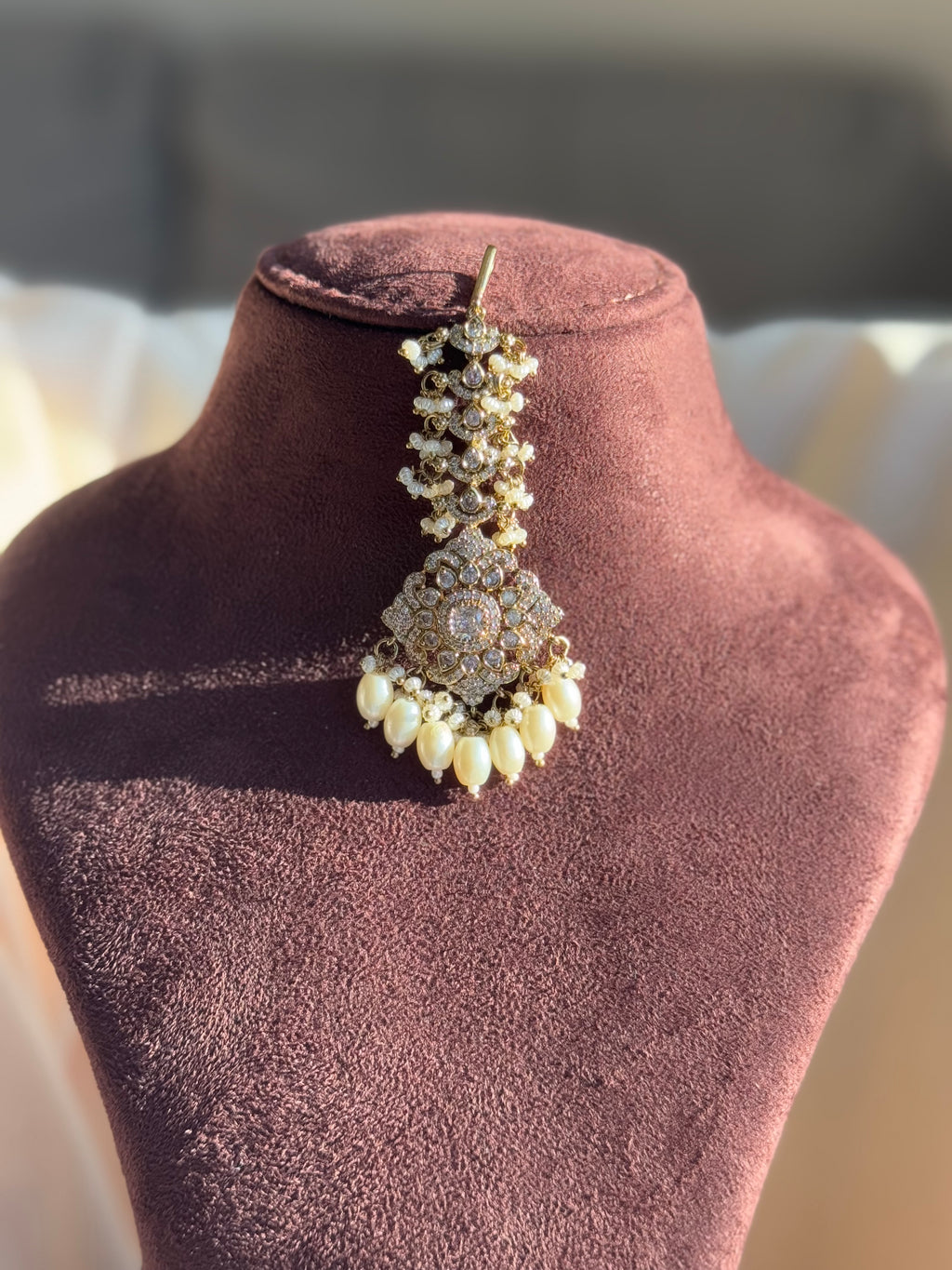 Floral Victorian Tikka – White