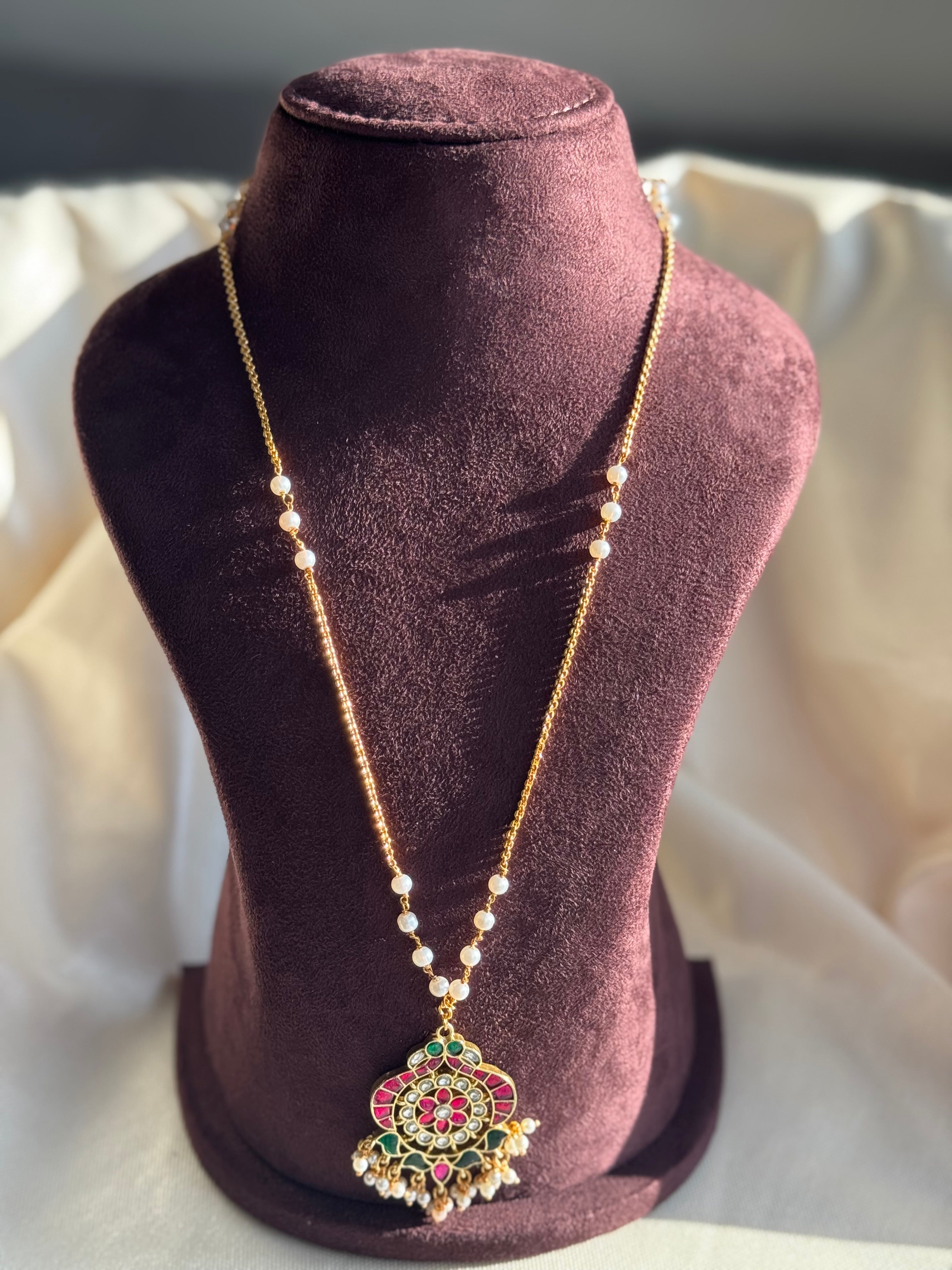 Jadau Kundan Red and Green Haram