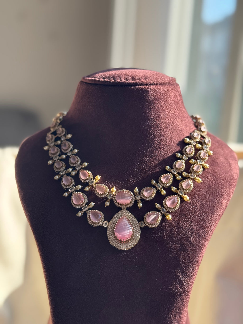 Thanu- Victorian Layered Short Necklace – Rose Pink