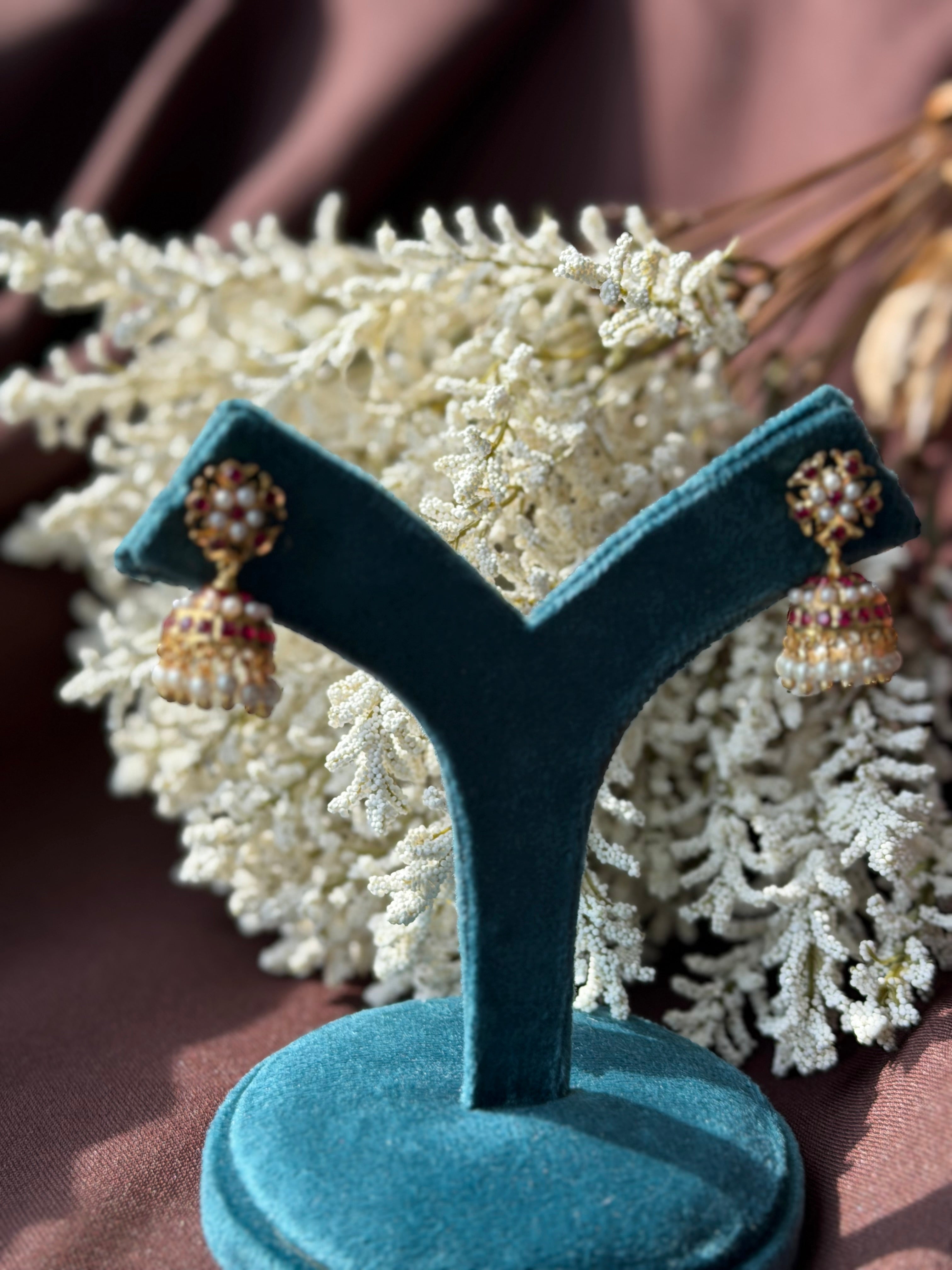 Ruby and White stone Pachaloha Jhumki