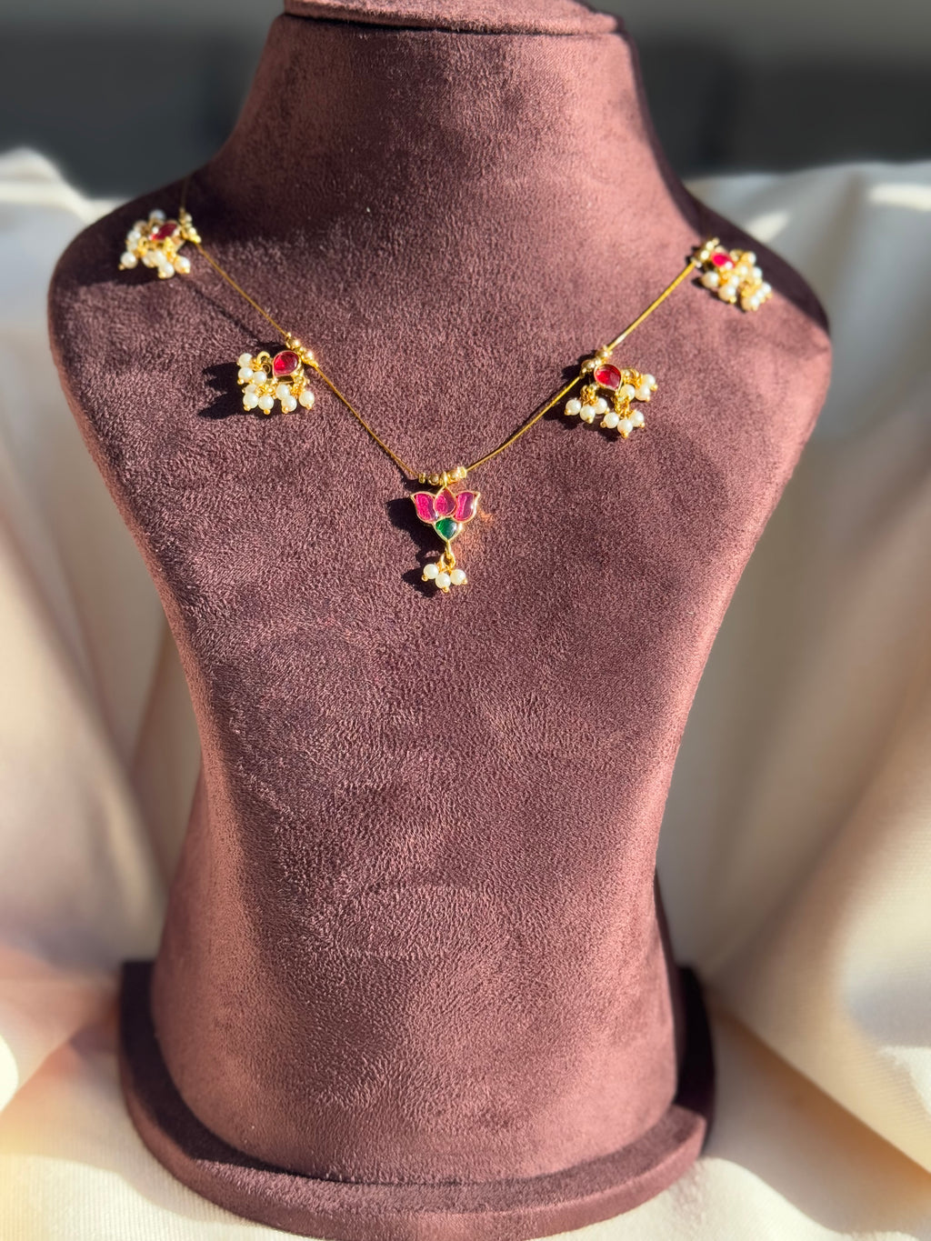 Kundan Pendant Invisible Chain with Lotus-Pearls