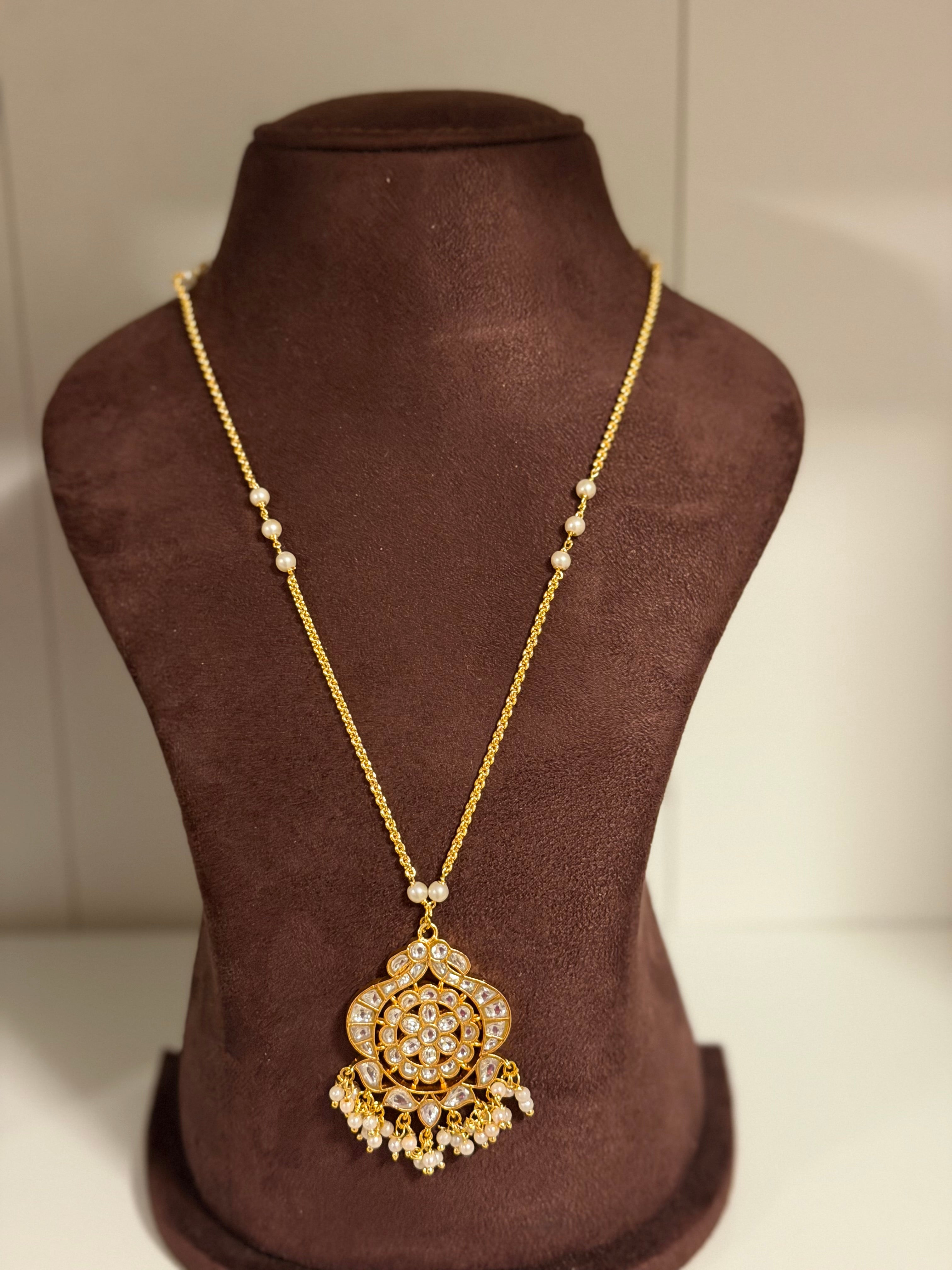 White Kundan Haram