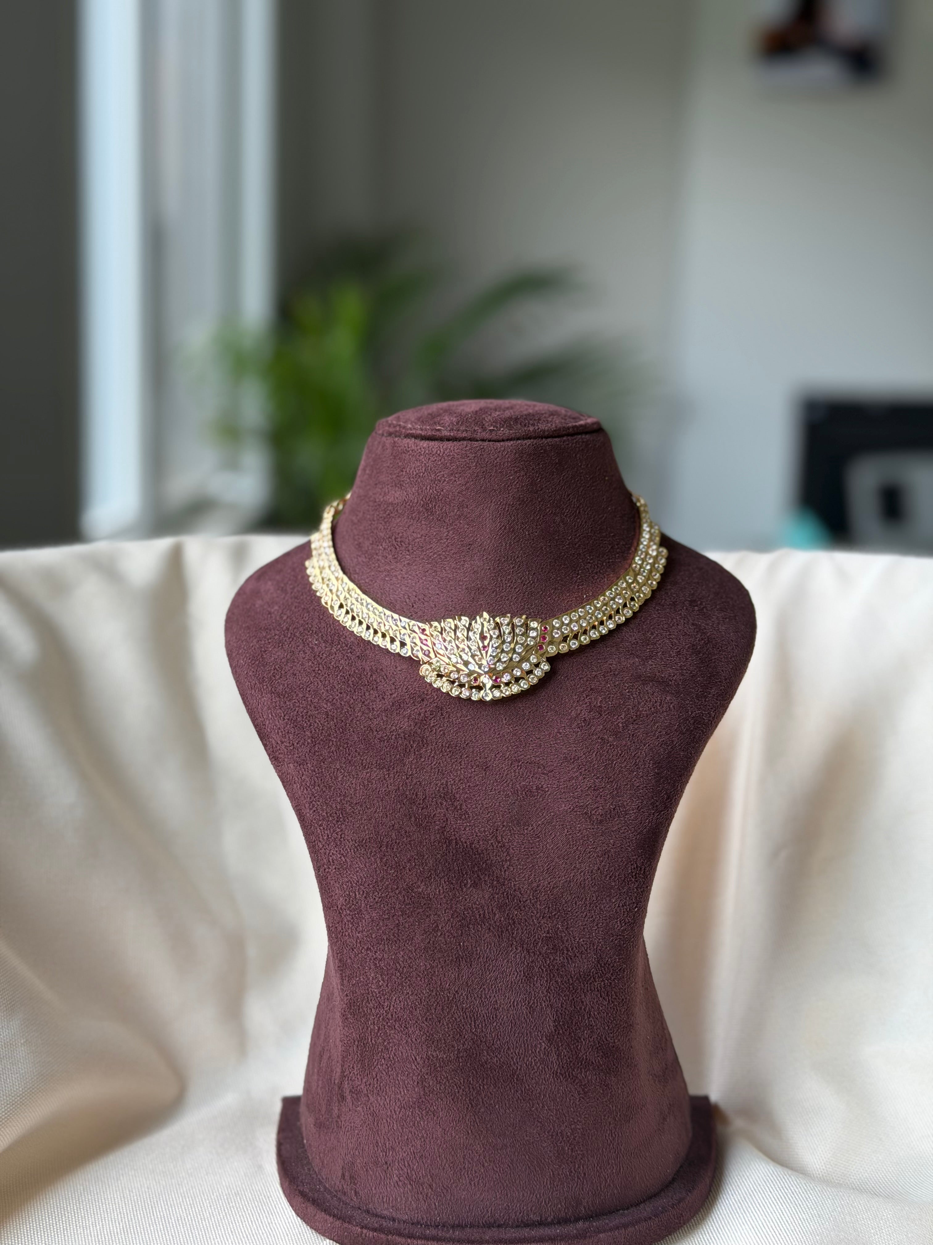 Swan Attigai