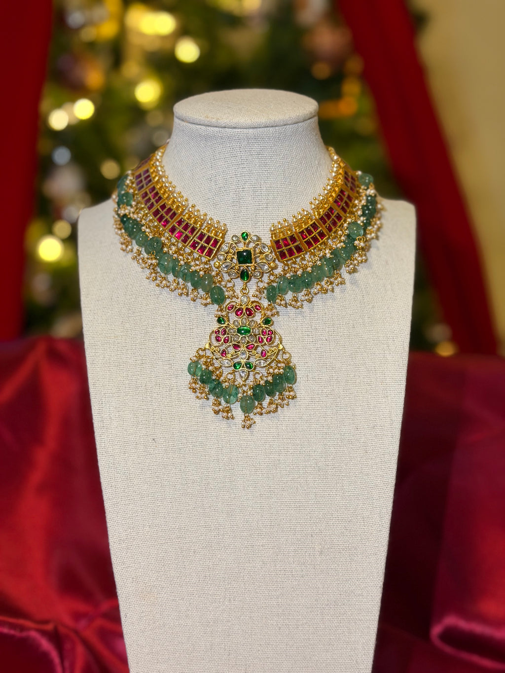 Jadau Kundan Necklace with Pearl and Beads Drop