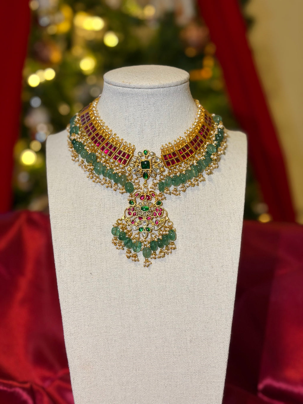 Jadau Kundan Necklace with Pearl and Beads Drop