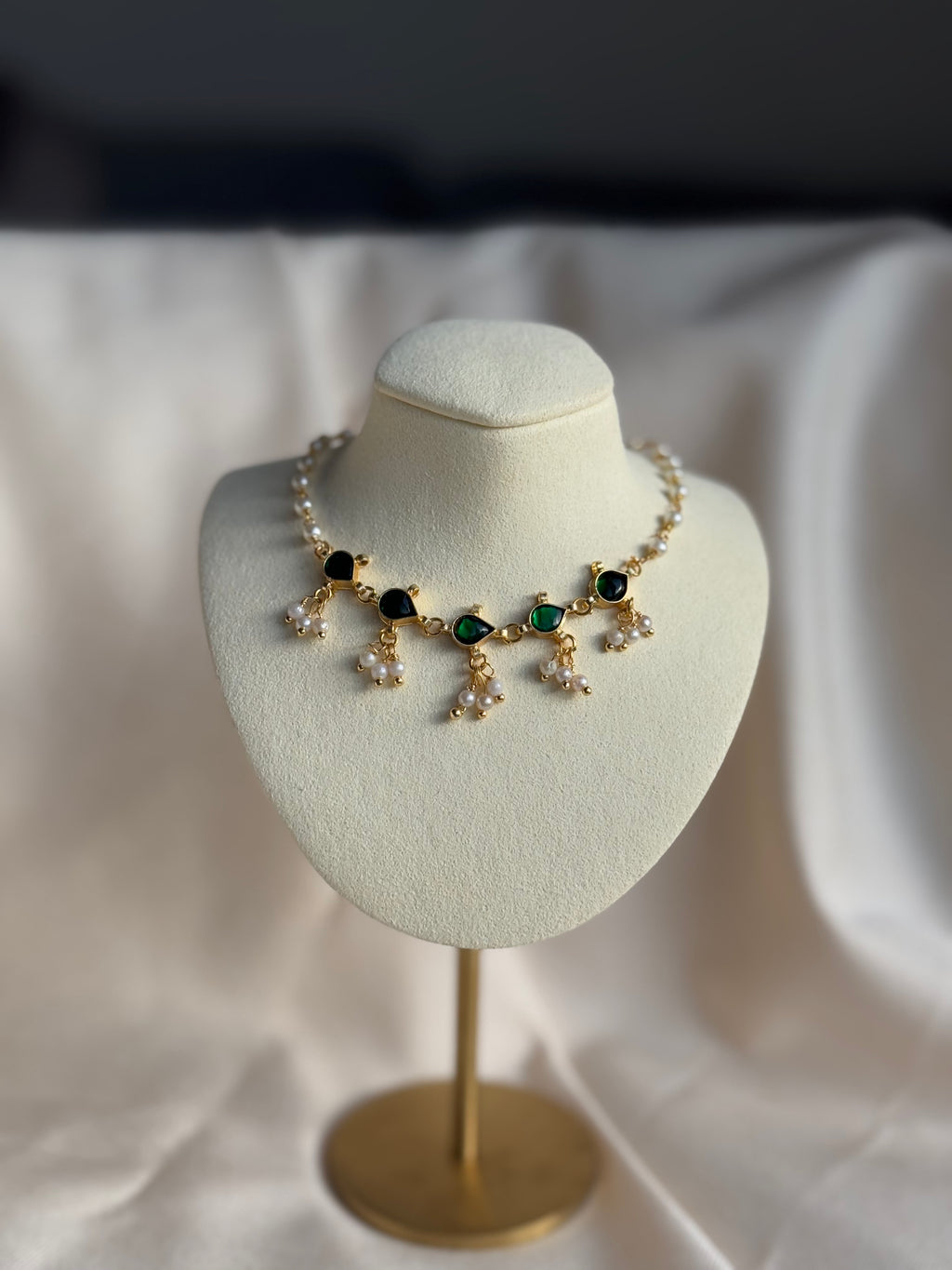 Kundan Floral Pearl Choker Necklace -Green