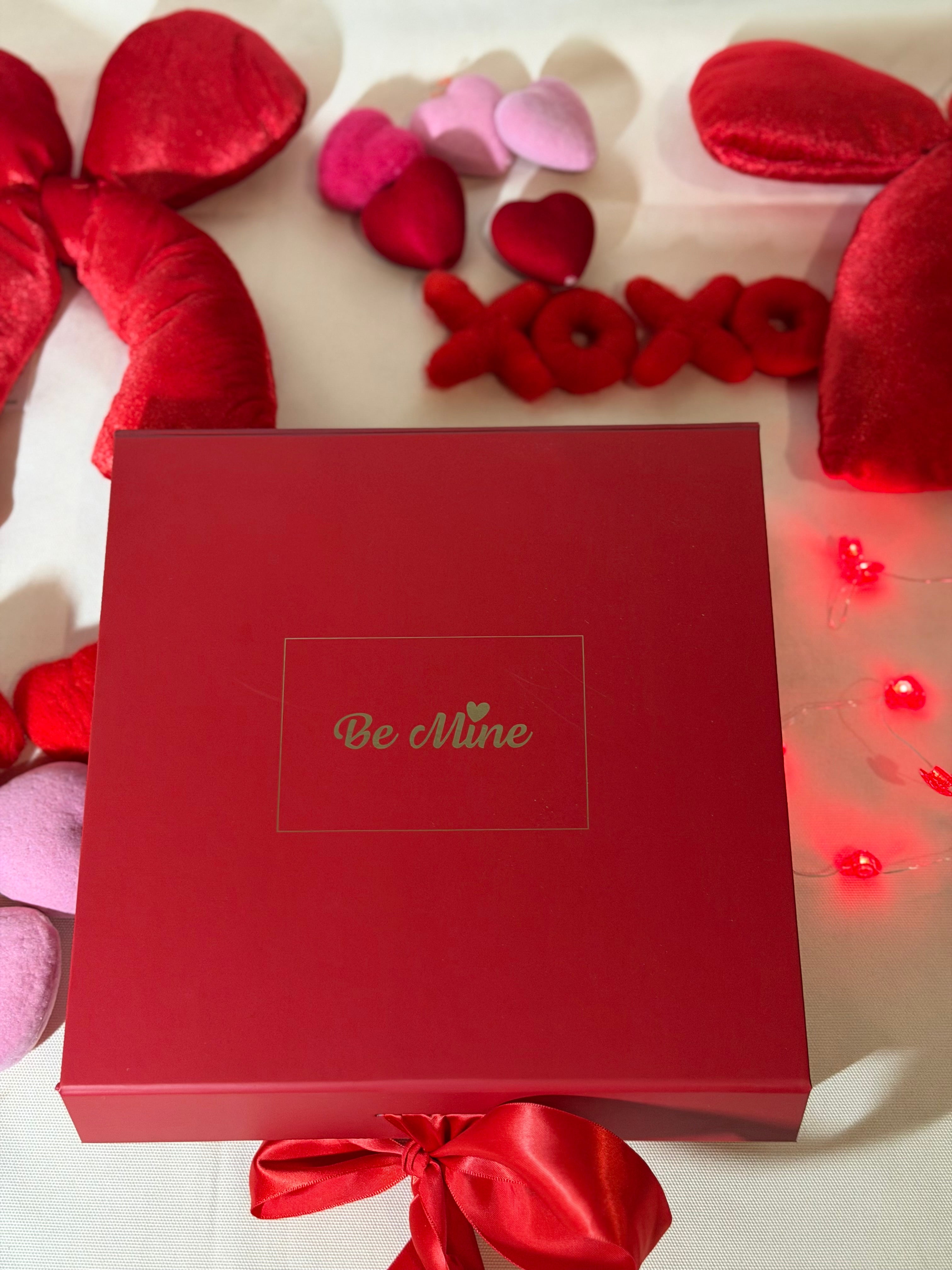 Valentine's Day Gift Box - V01