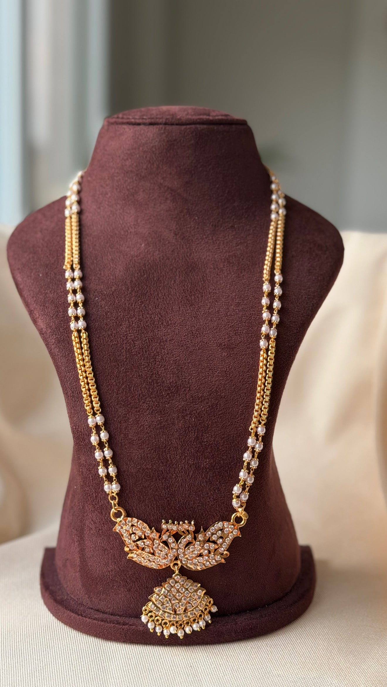Impoun White Stone Haram with Chain