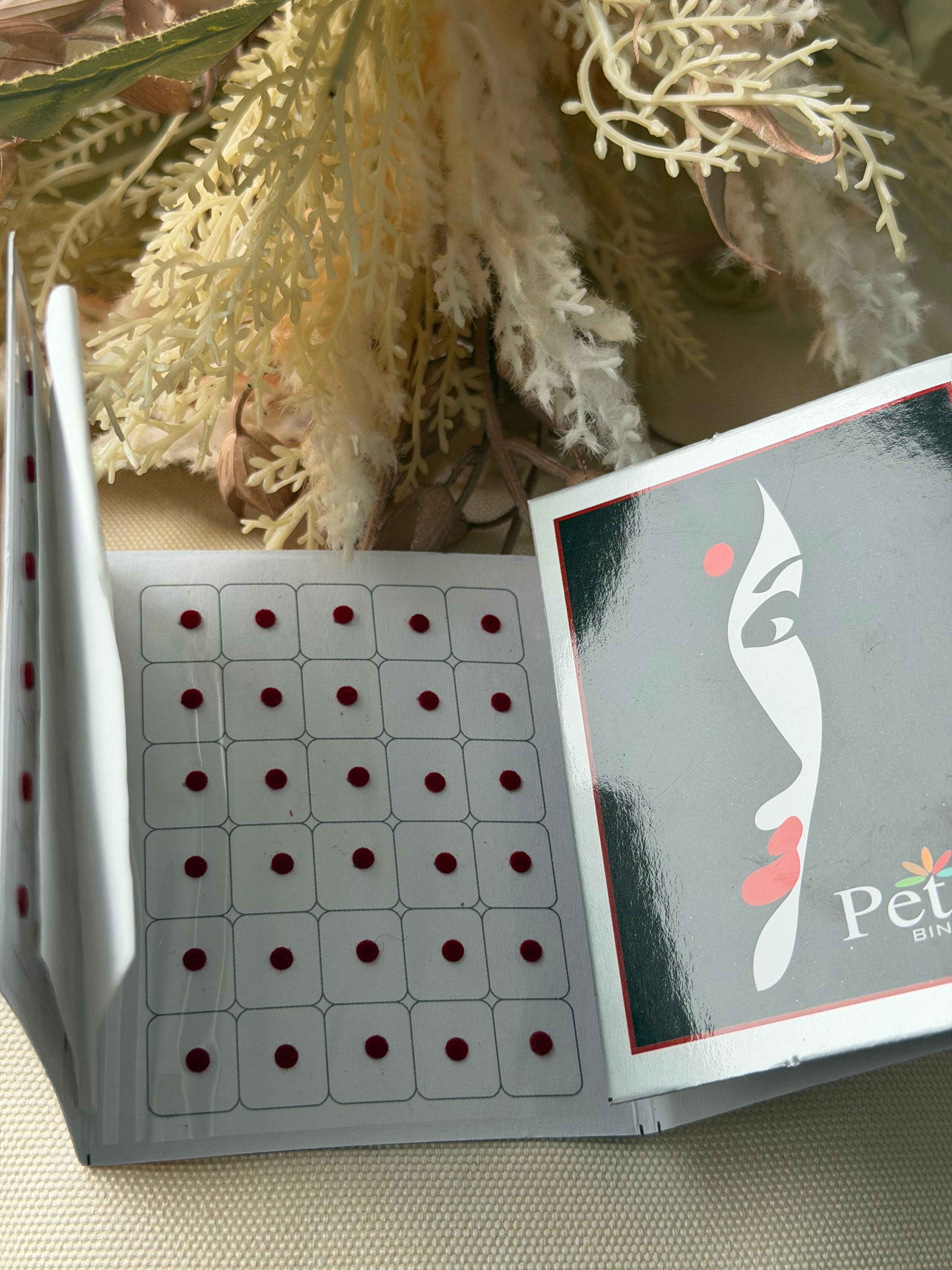 Petals Maroon Round Bindi Sheet - Size 10