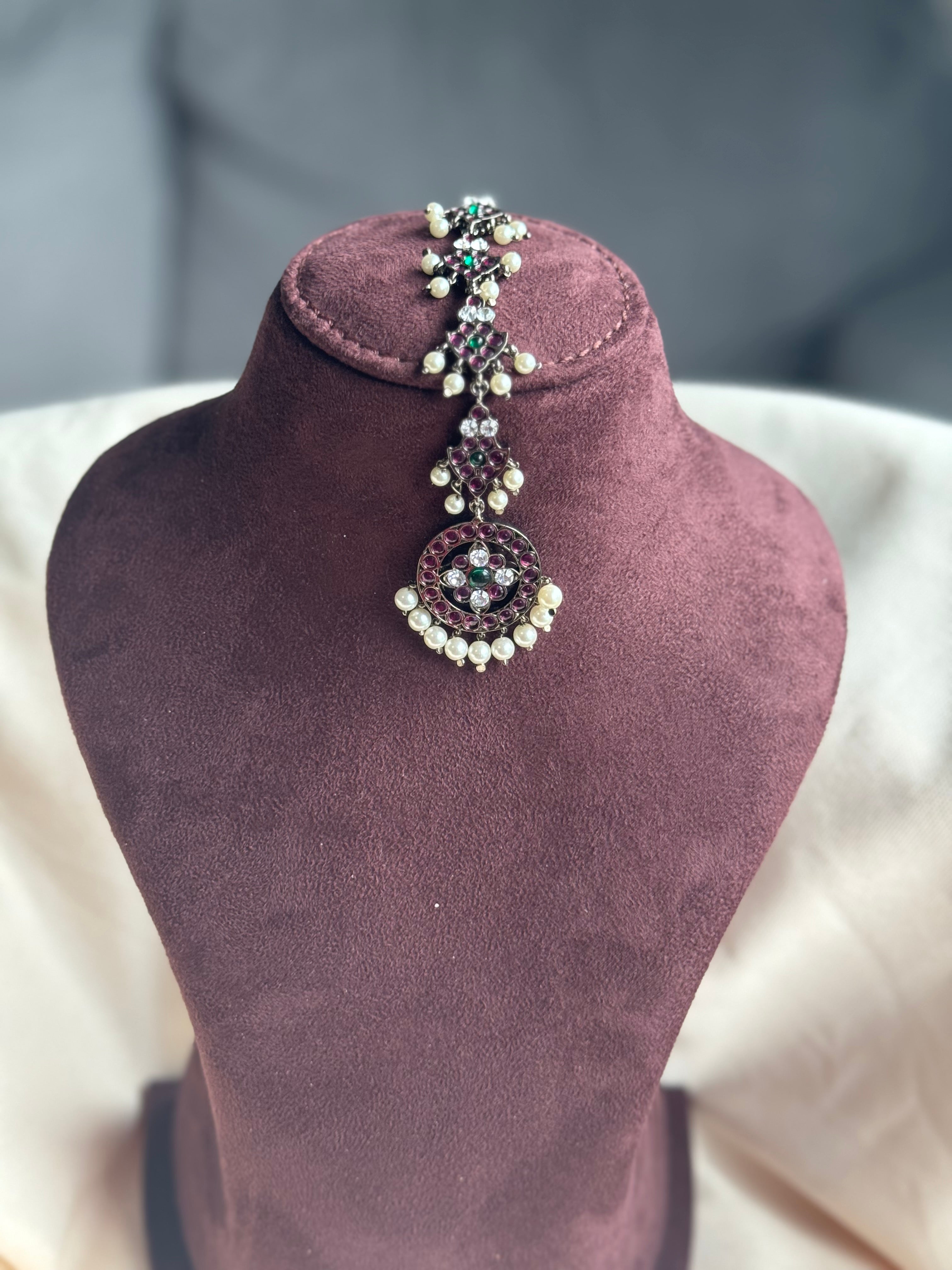 Black Polish Precious Kemp Netti Chutti