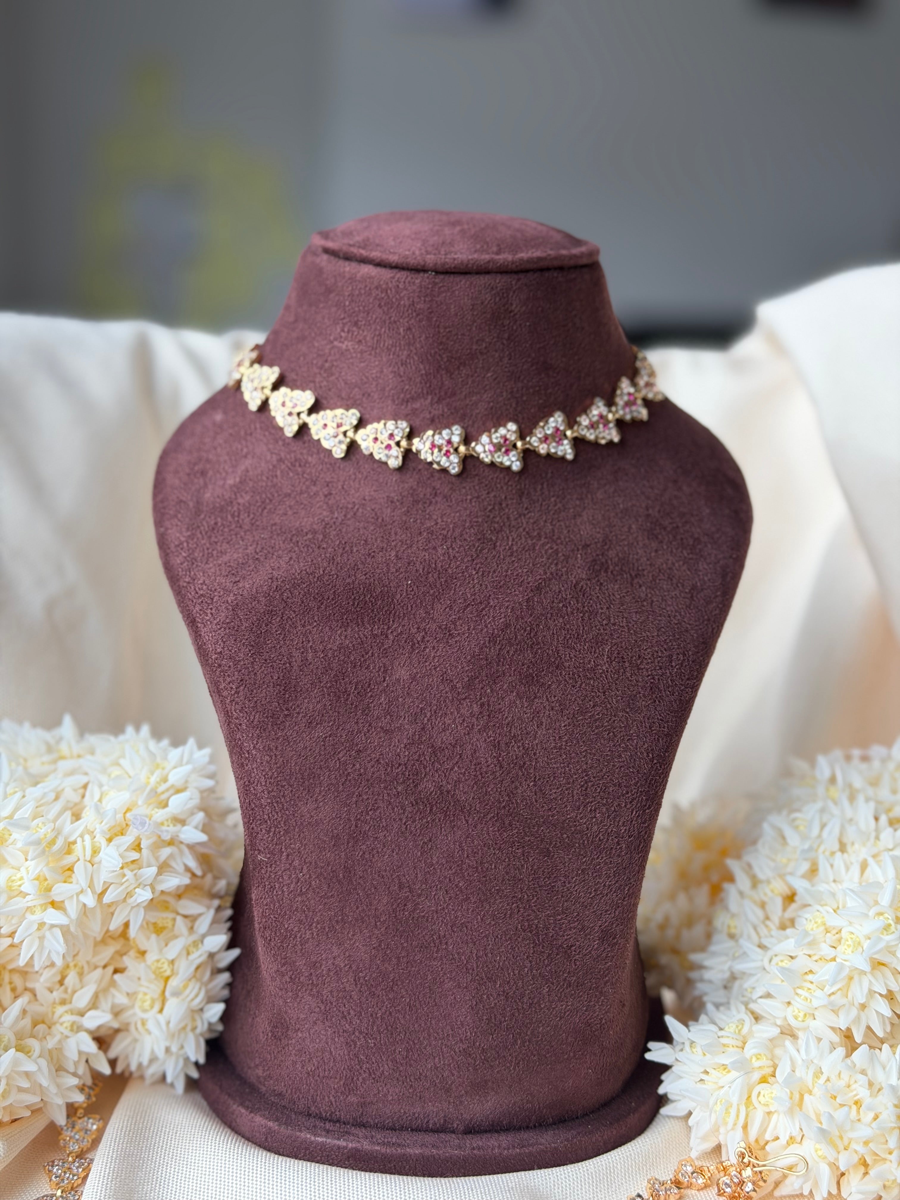 Kavi- Impoun Chocker 1