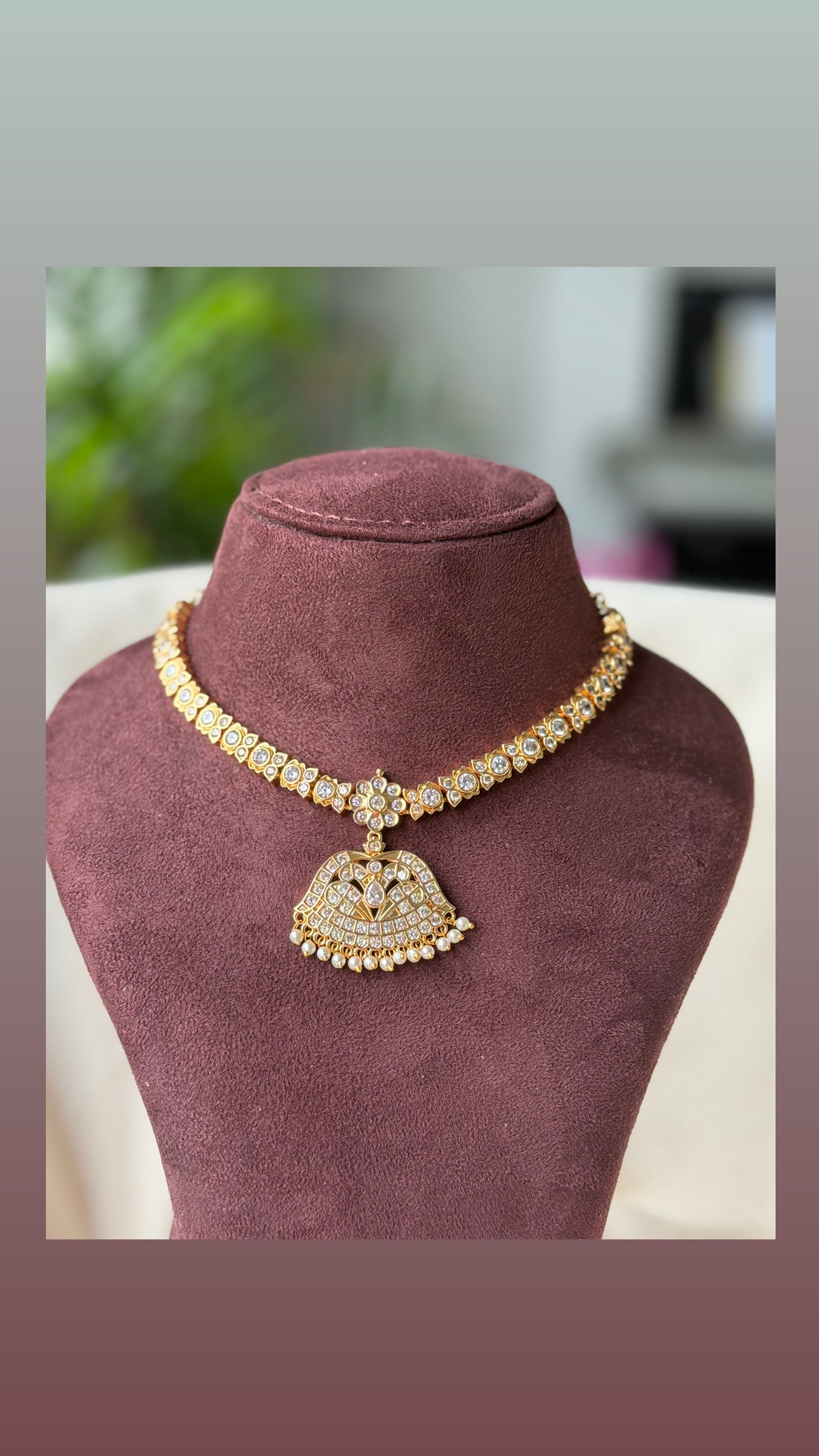 Impoun Attigai with Pearl Beads