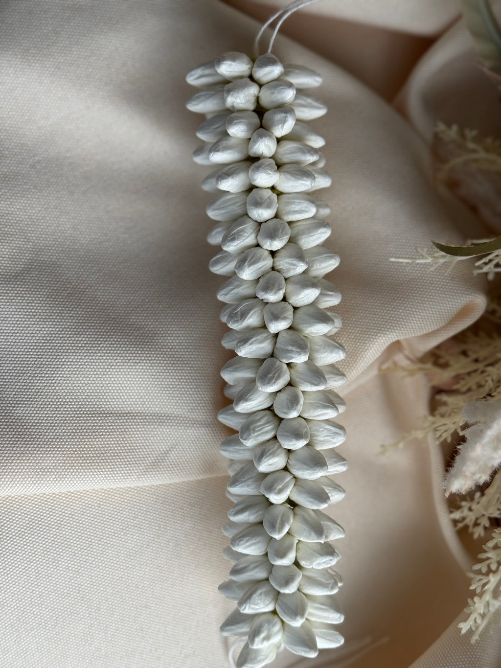 Real Look like Jasmine Flower Veni