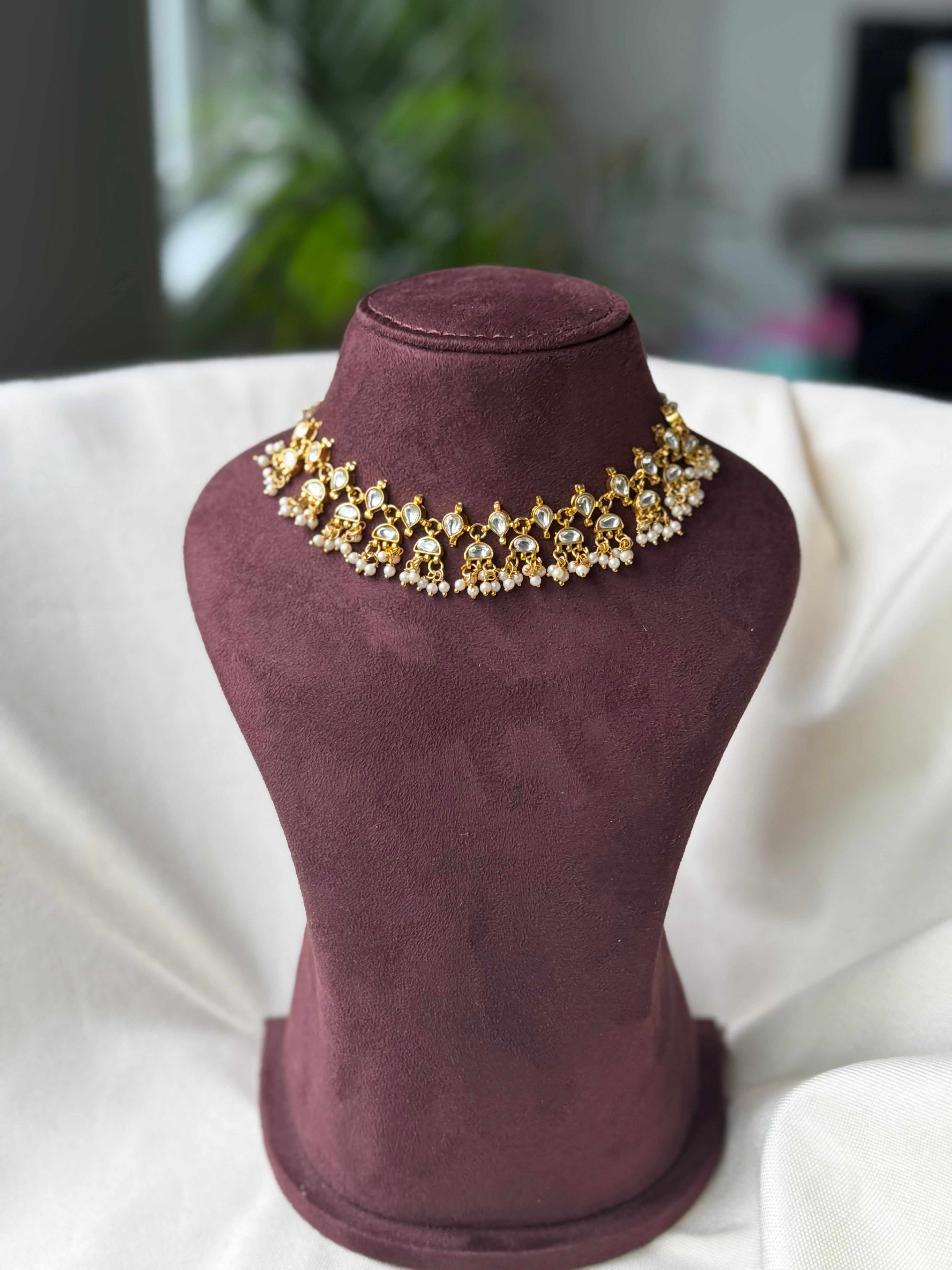 Kundan Necklace / Choker
