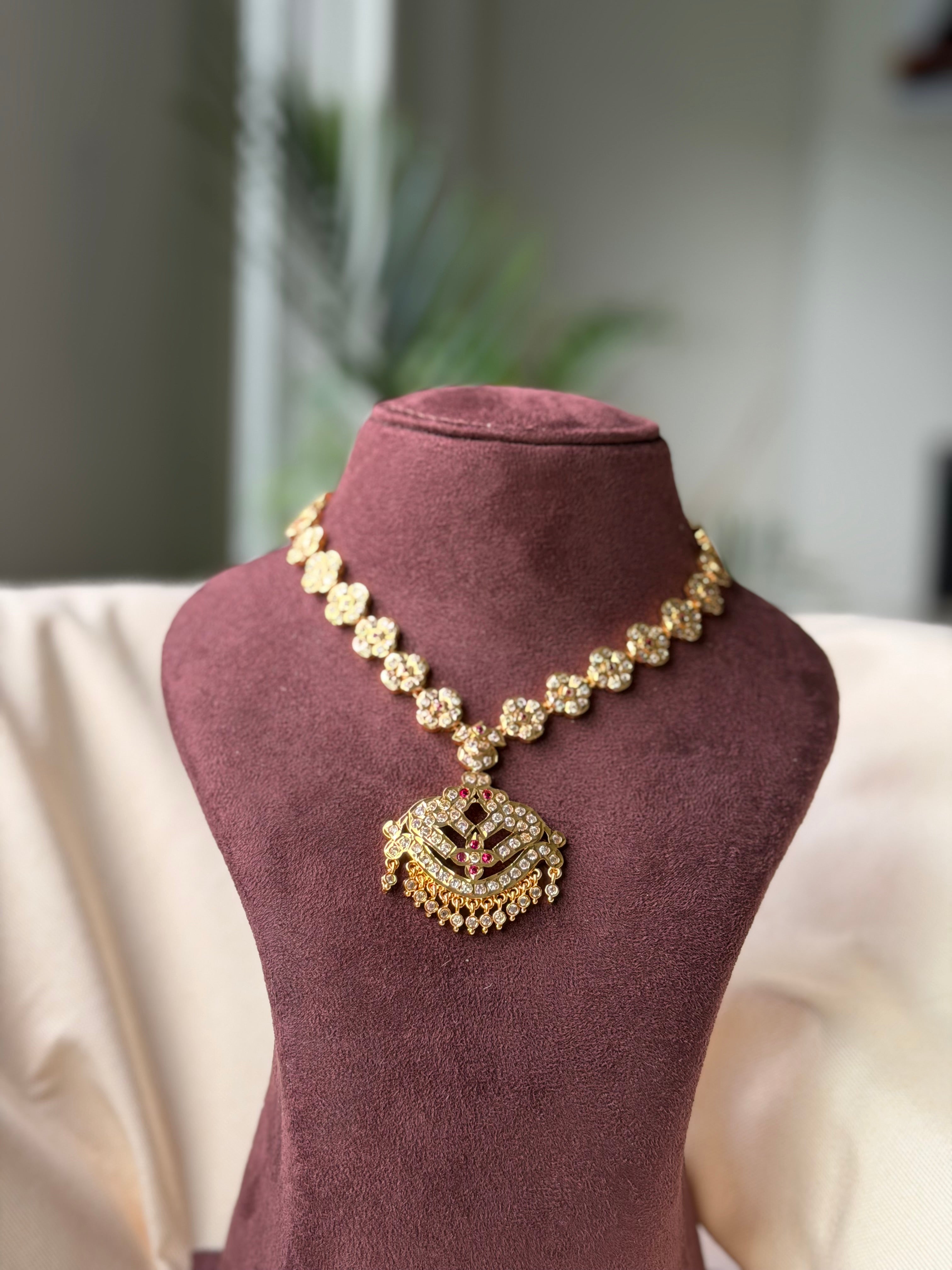 White and Ruby Stone Medium Attigai