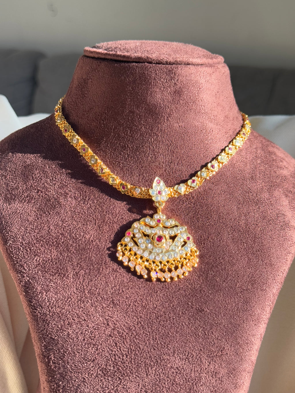 Suni- Heart Design Attigai