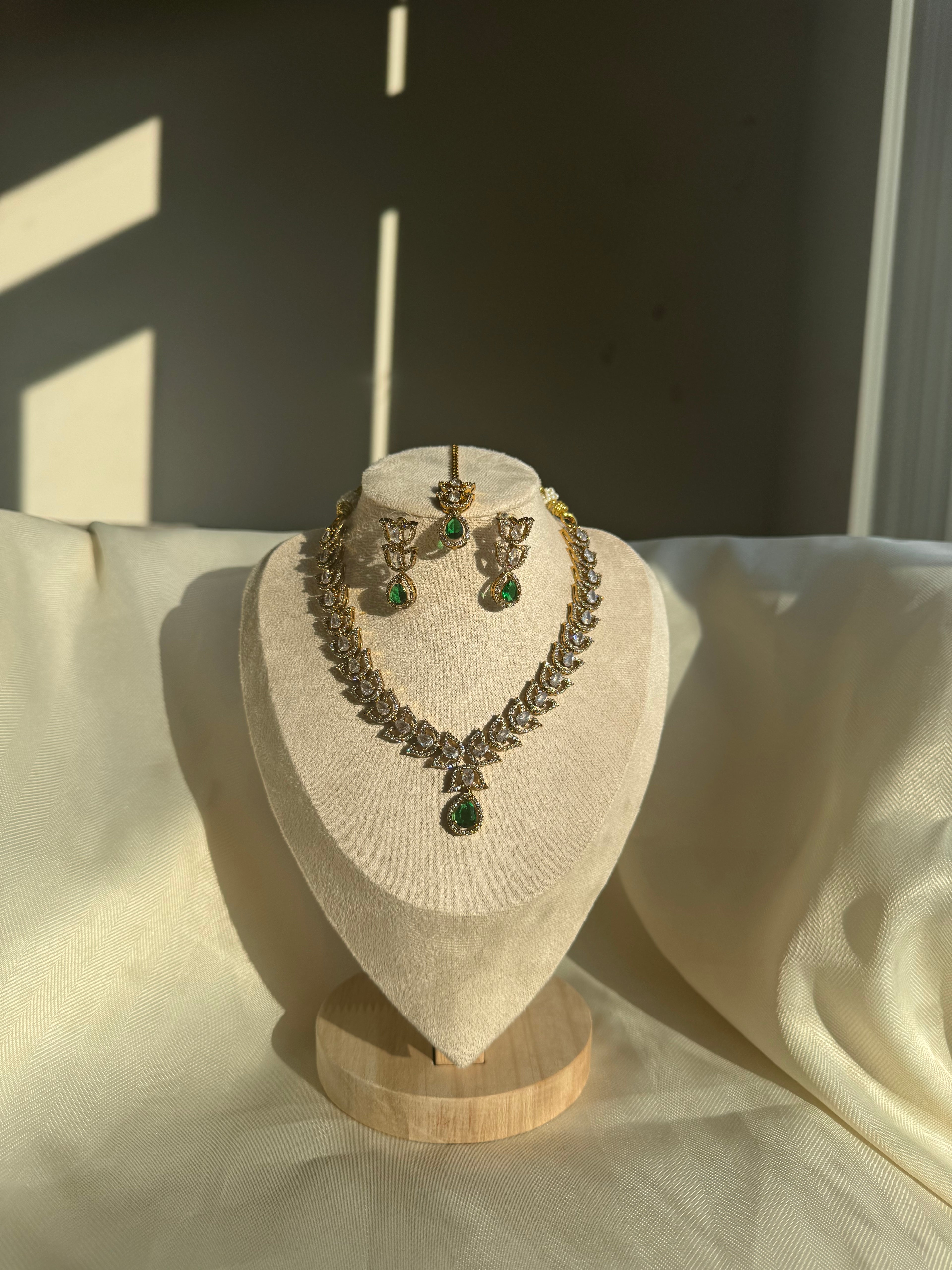 AD Semi Bridal Necklace set with Tikka