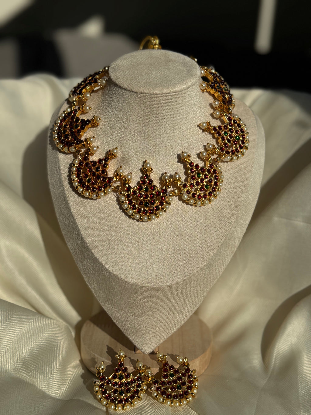 Half Moon Traditional Necklace