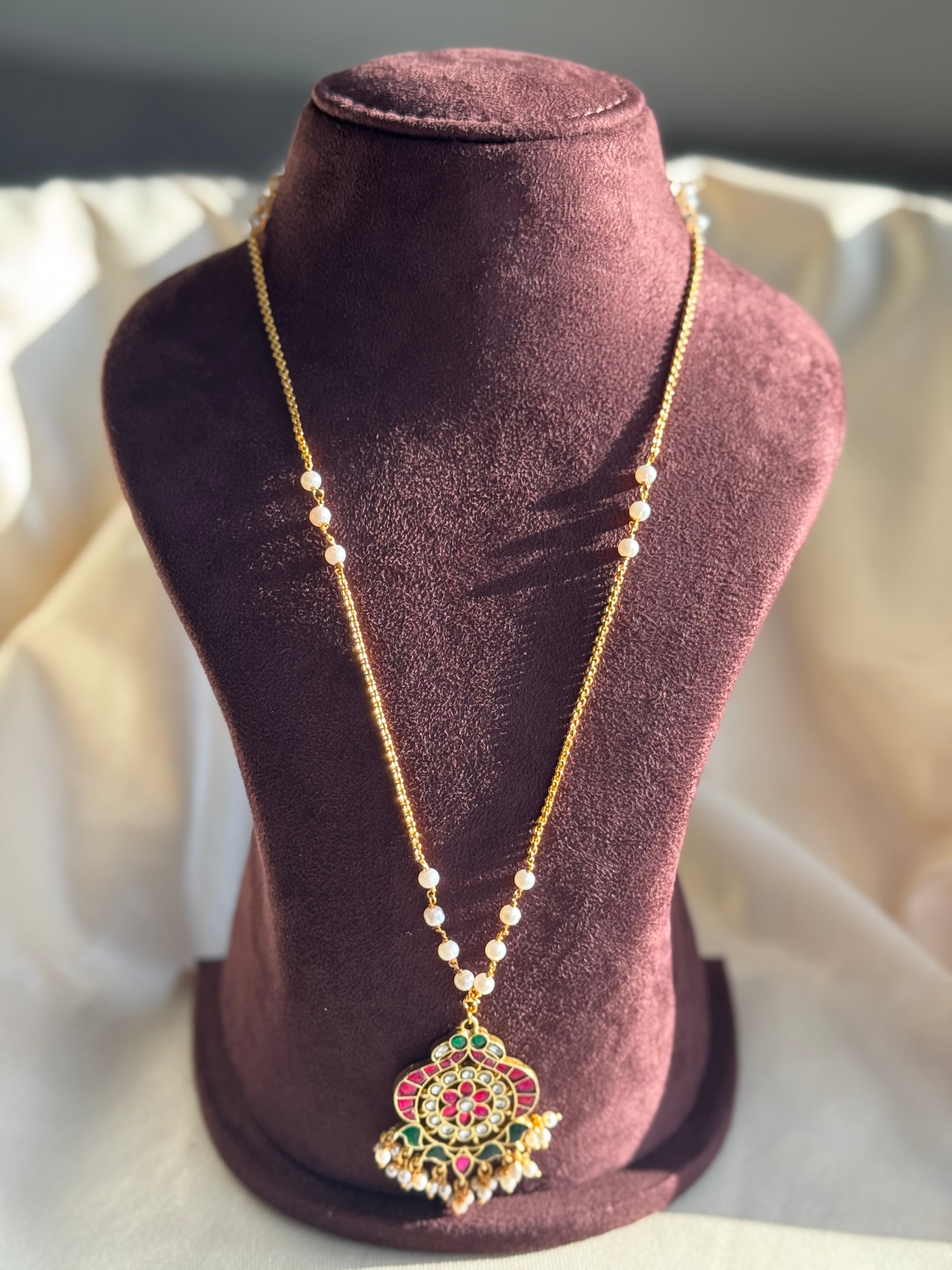 Jadau Kundan Red and Green Haram