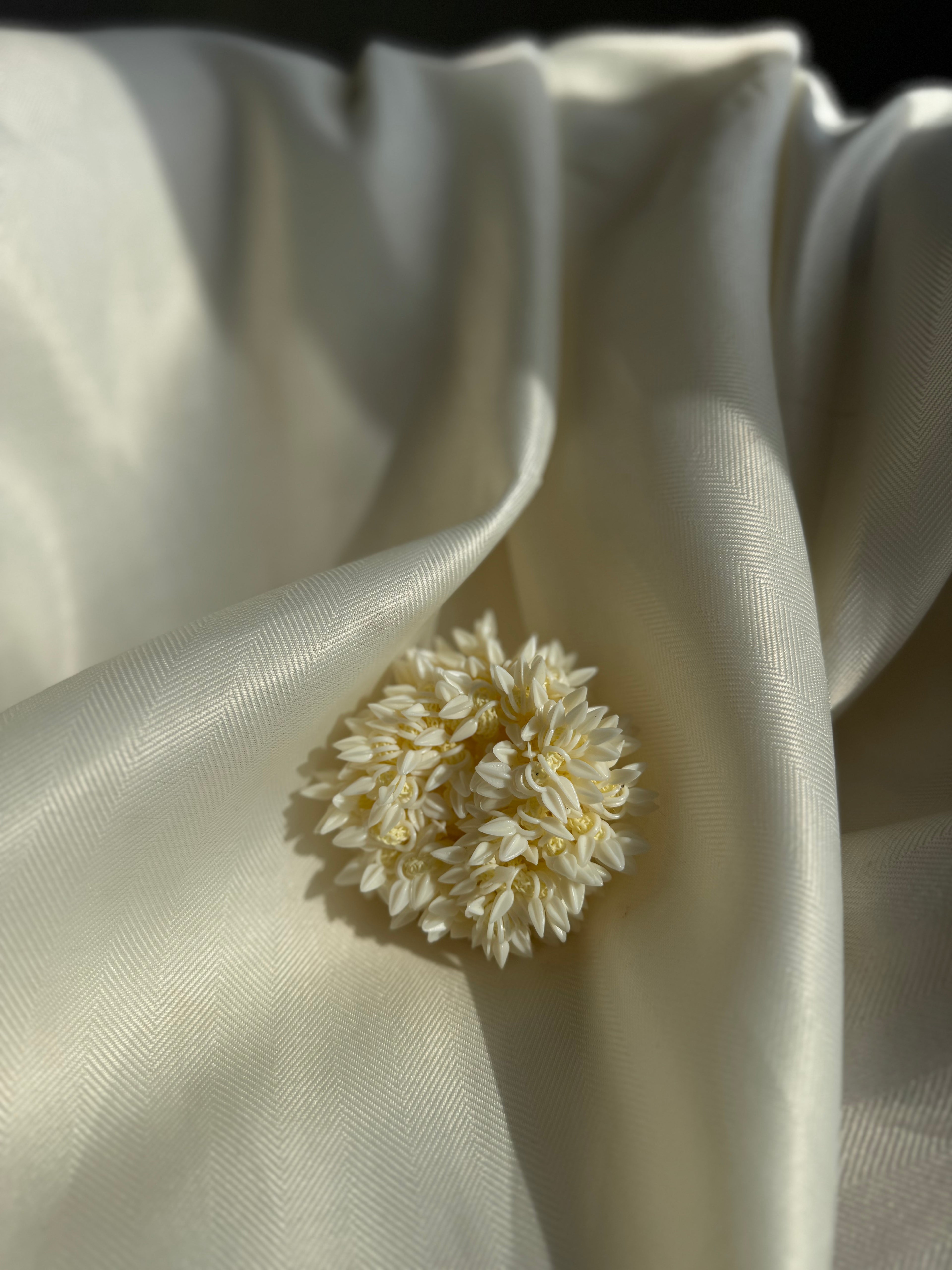 Artificial Jasmine Flower Bun