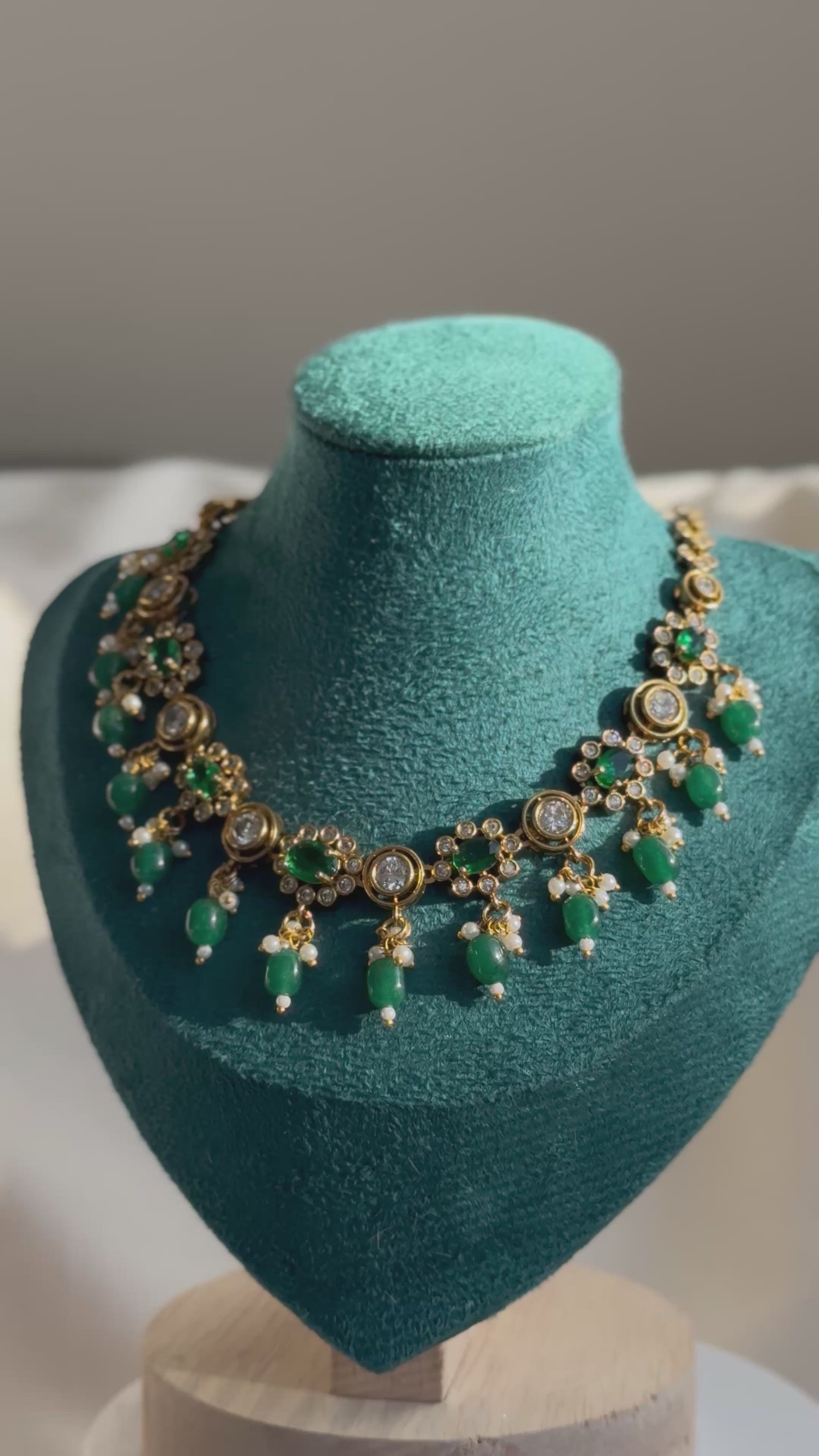 Victorian Short / Chocker Necklace set with Emerald Green Stones